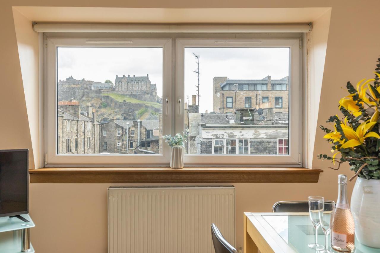 Amazing Castle View Apartment Эдинбург Экстерьер фото